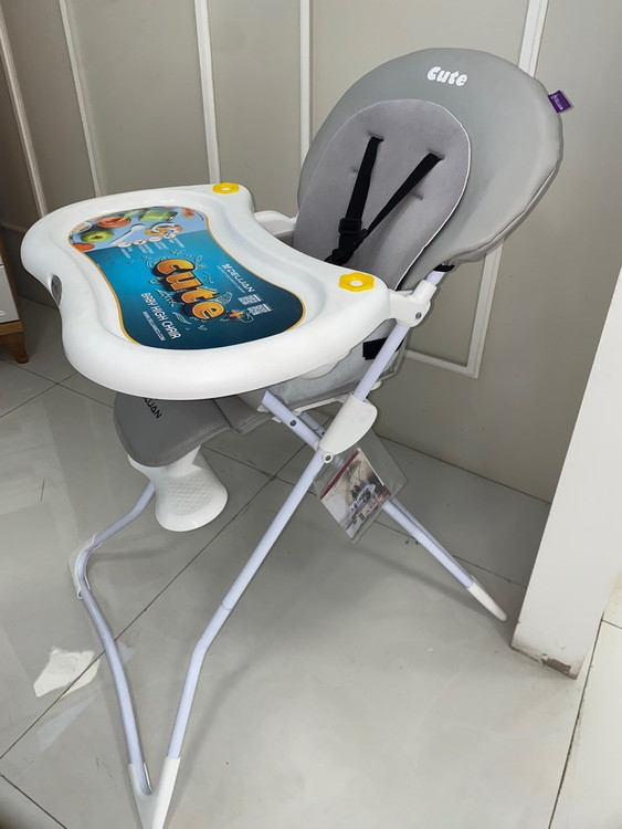 صندلی غذا کودک دلیجان کیوت پلاس - نمای جانبی