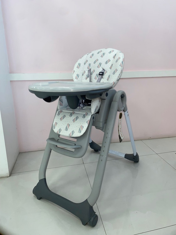 صندلی غذا خوری دلیجان میلانو - نمای جانبی