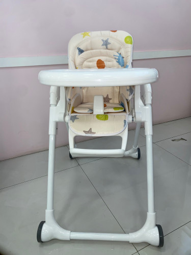 صندلی غذا خوری کودک سوپر بیبی - نمای اصلی