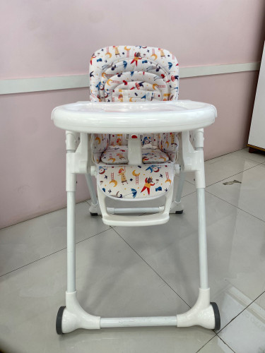 صندلی غذا خوری کودک سوپر بیبی - نمای اصلی