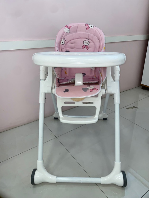 صندلی غذا خوری کودک سوپر بیبی - نمای اصلی